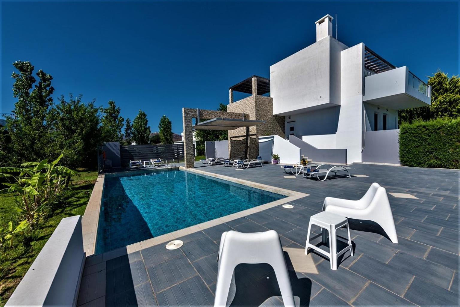 Xenos Villa 1 Tigkaki  Luaran gambar
