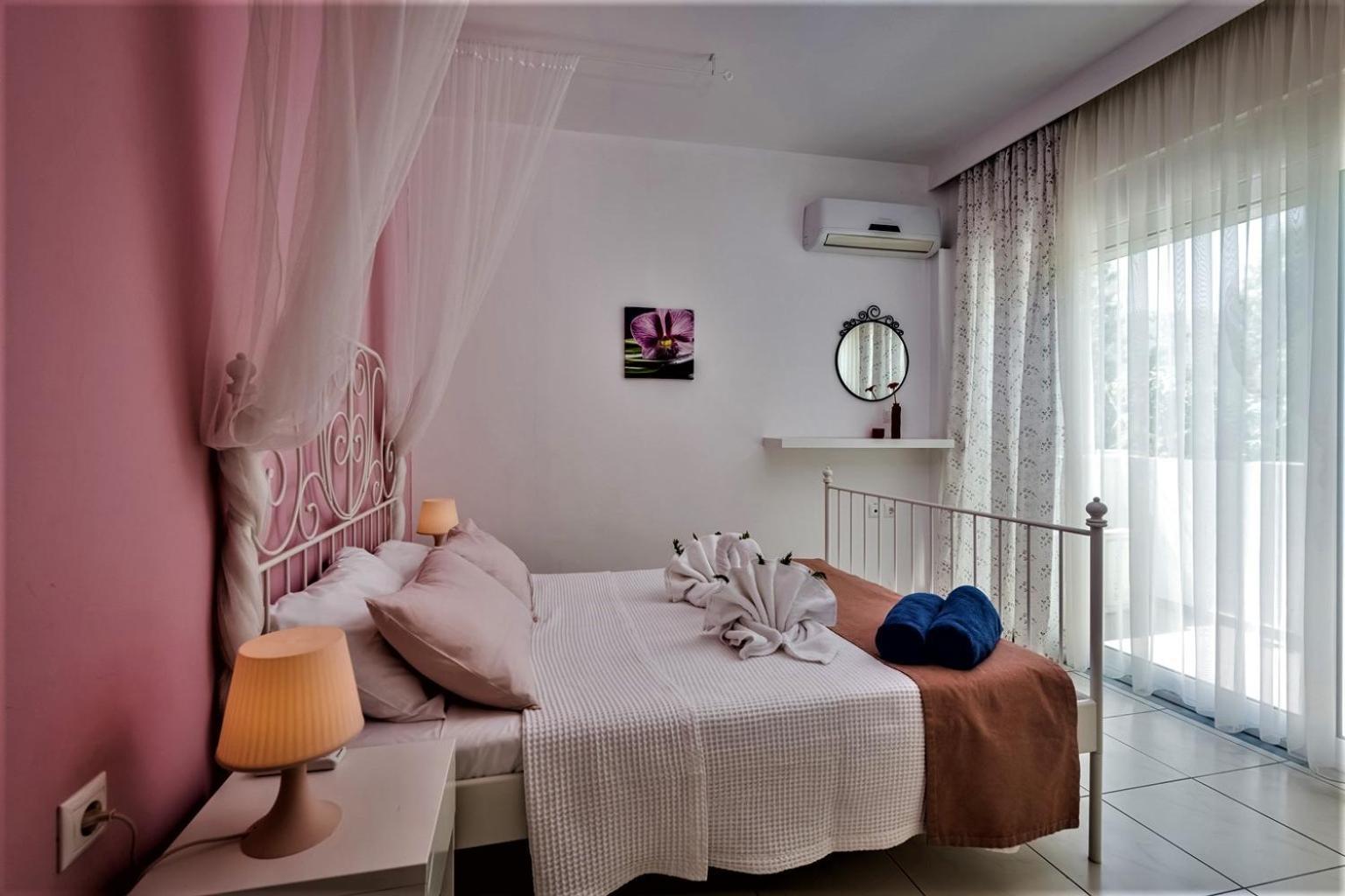 Xenos Villa 1 Tigkaki  Luaran gambar